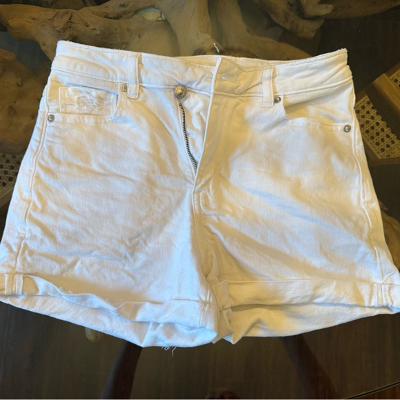 American Eagle Mom short stretch size 4 - Picture 1 of 3